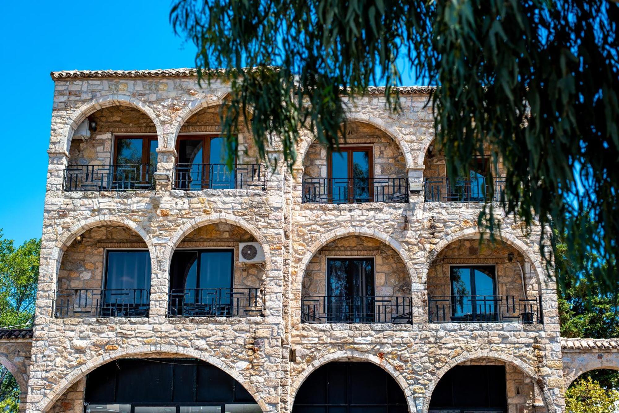 Stone Palace Hotel Near Athen'S Airport Free Shuttle From And To Athen'S Airport Spáta エクステリア 写真